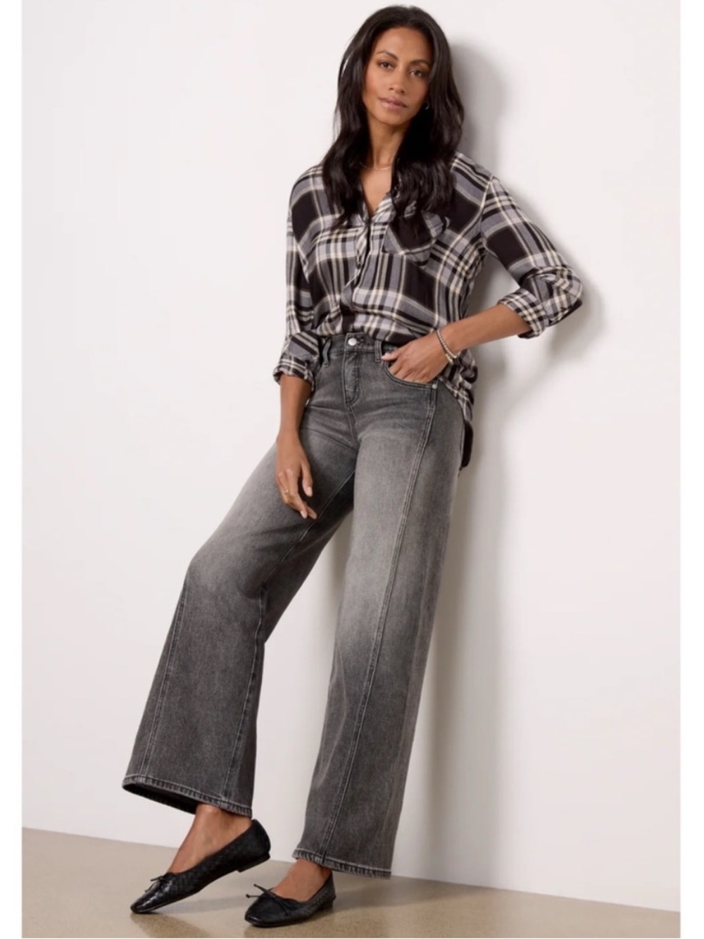 Evereve Ever Vintage Seamed Wide Leg Jeans in Washed Black Size 27
